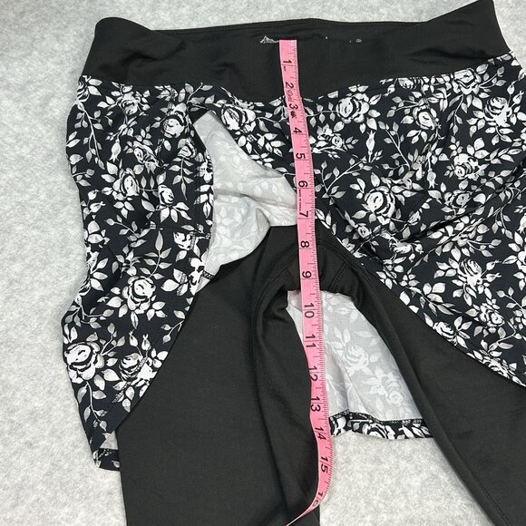 SAHALIE Skirted Leggings Womens Small Black White Floral Capri Style 26192 - Picture 8 of 9